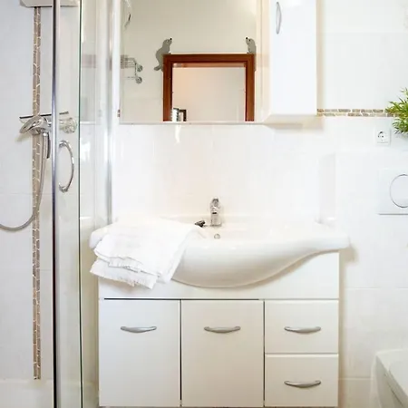 Vier-jahreszeiten-haus-i-wohnung-37 Apartamento